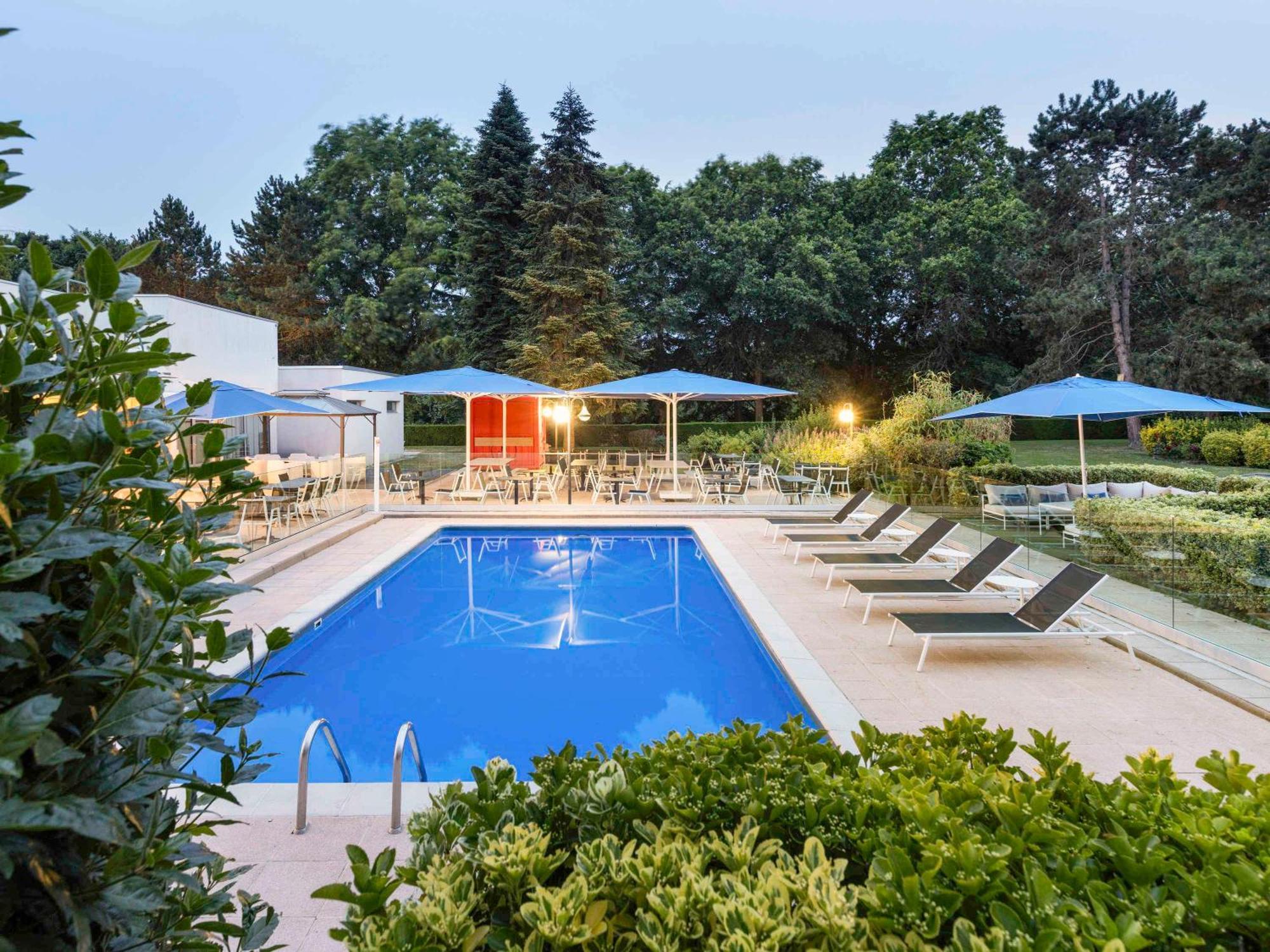 Novotel Rennes Alma Exterior foto